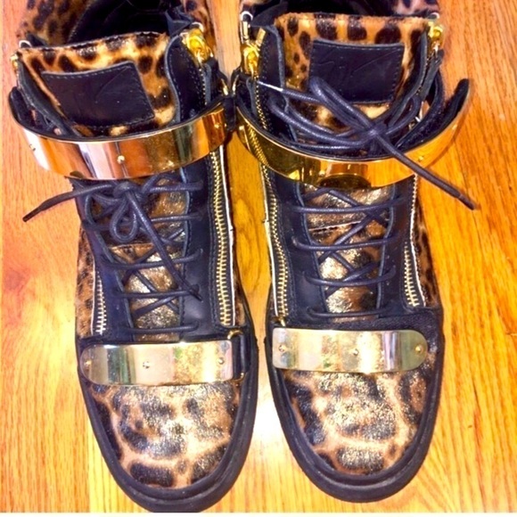 Giuseppe Zanotti Calf Hair High-Top Leopard Shoe - Picture 3 of 10